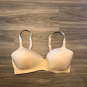 A Pea in the Pod nursing bra 34d